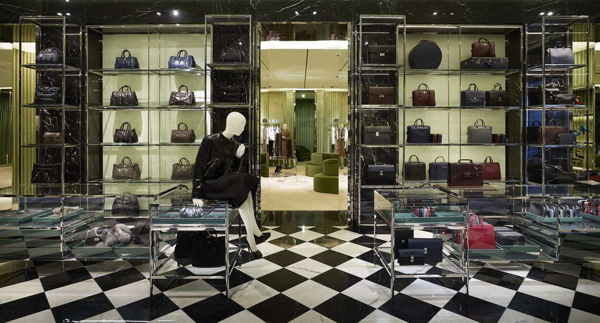 Prada_Almaty_int1