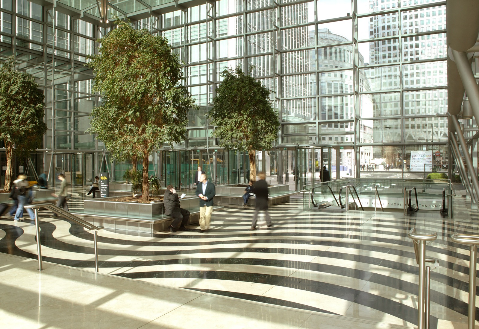 west-wintergarden-canary-wharf-uk
